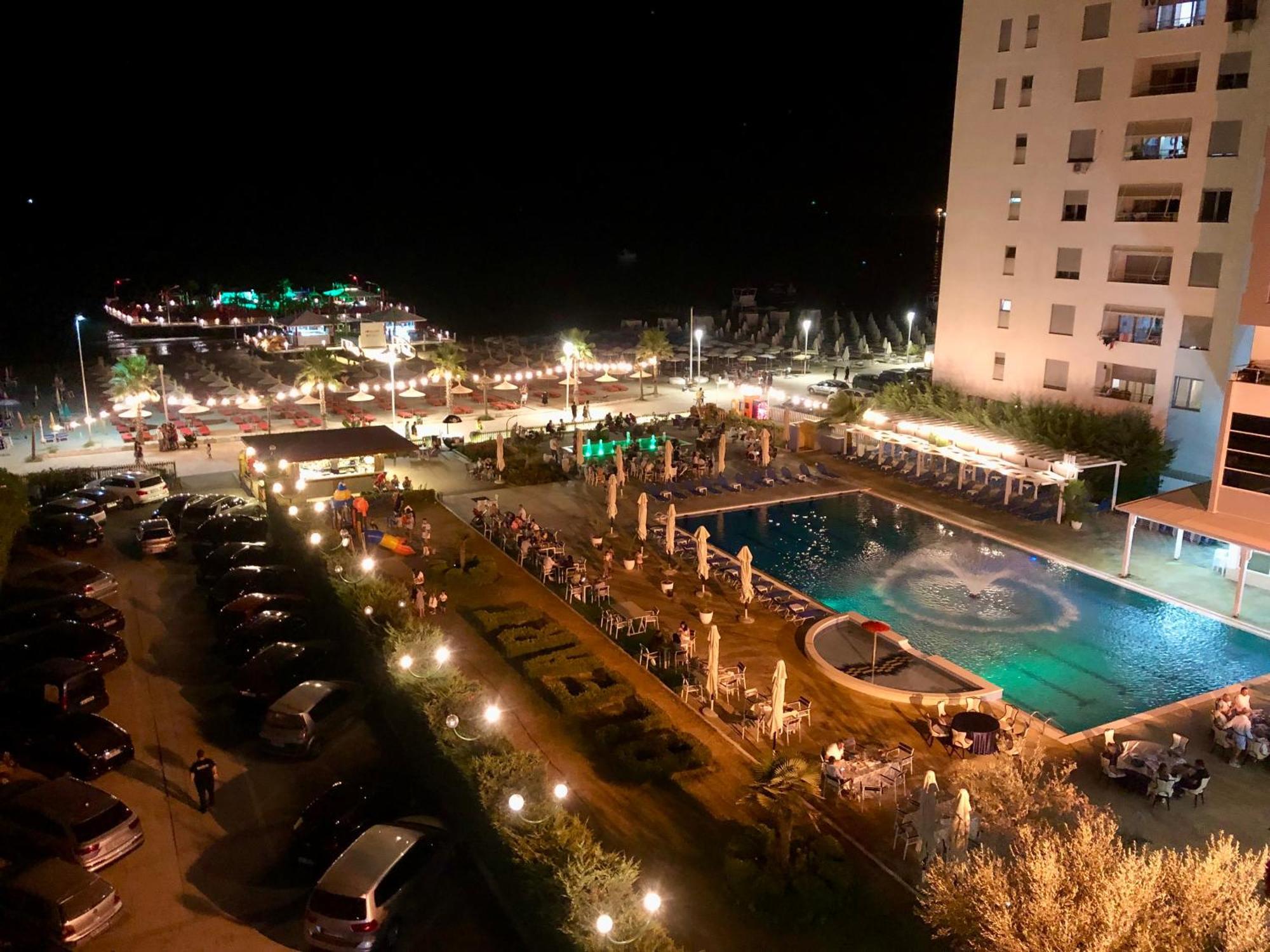 Apartment Ermest ,Kavaje Rock ดูร์เรส ภายนอก รูปภาพ
